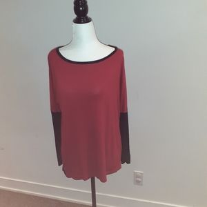 Bedo Long sleeves woman scroop neck blouse small